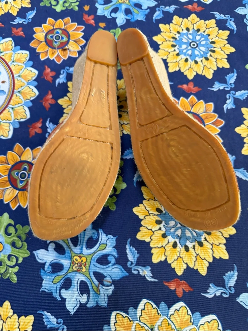 Woman’s Coach Leather Signature Logo Slide Sandals with Gold Turn-Lock 9